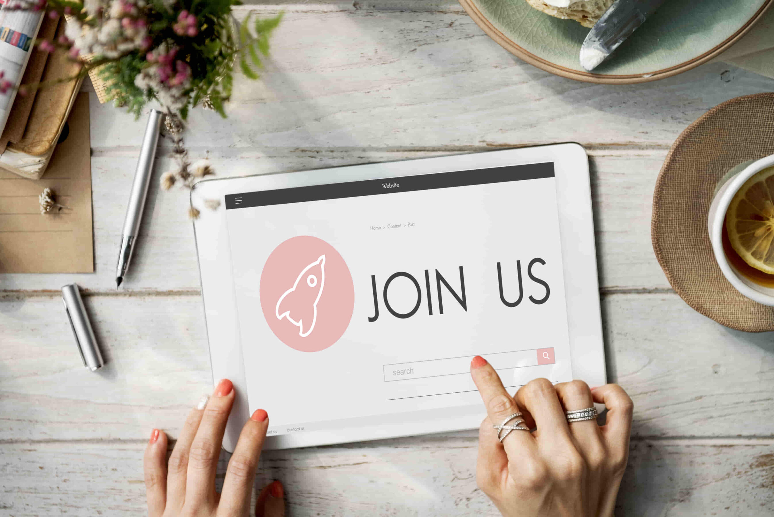 join-us-letrero